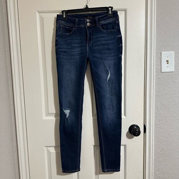 KanCan Blue Skinny Jeans with Distressed Details like new - Picture 1 of 6